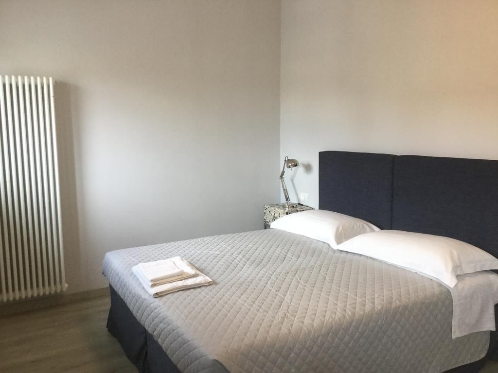 Dimora 16 Rooms & Garden ปาล์มเดดเซิร์ท ภายนอก รูปภาพ
