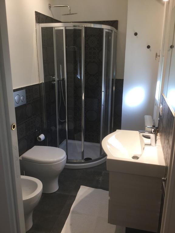 Dimora 16 Rooms & Garden ปาล์มเดดเซิร์ท ภายนอก รูปภาพ